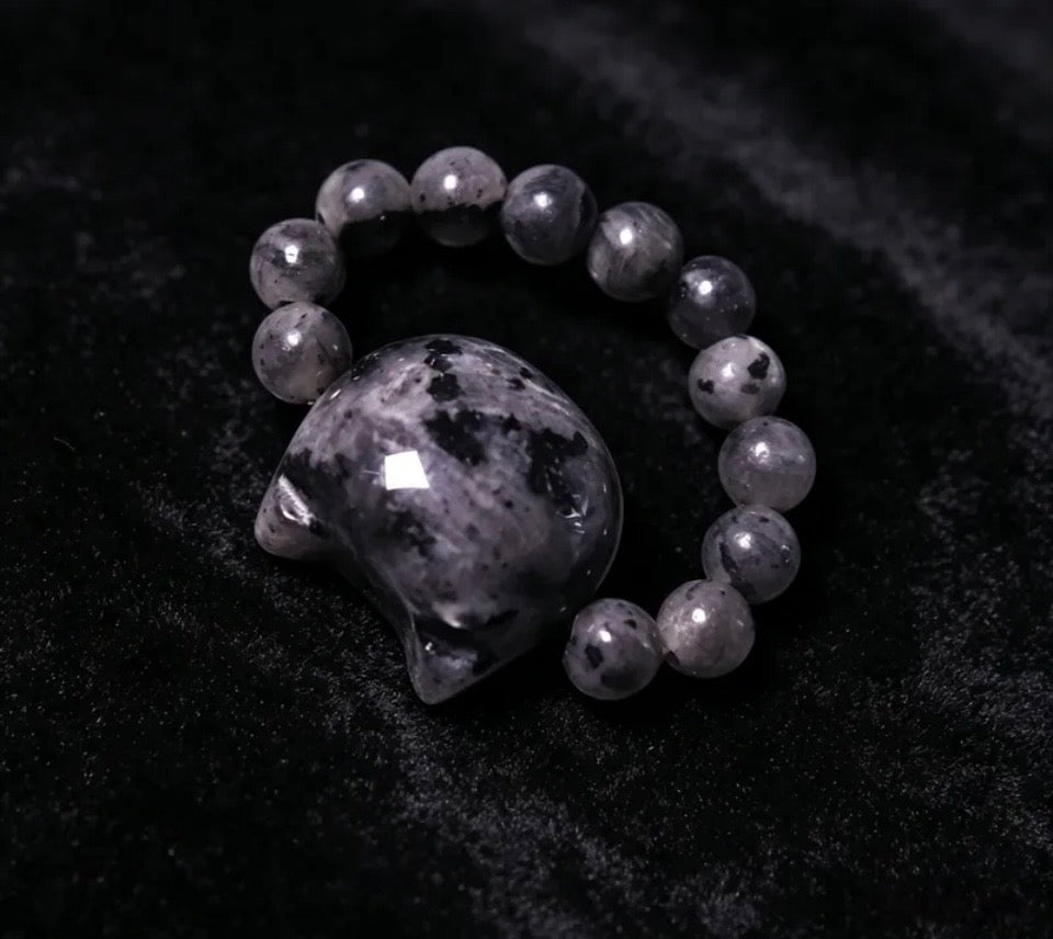 Luna Cat Gemstone Ring