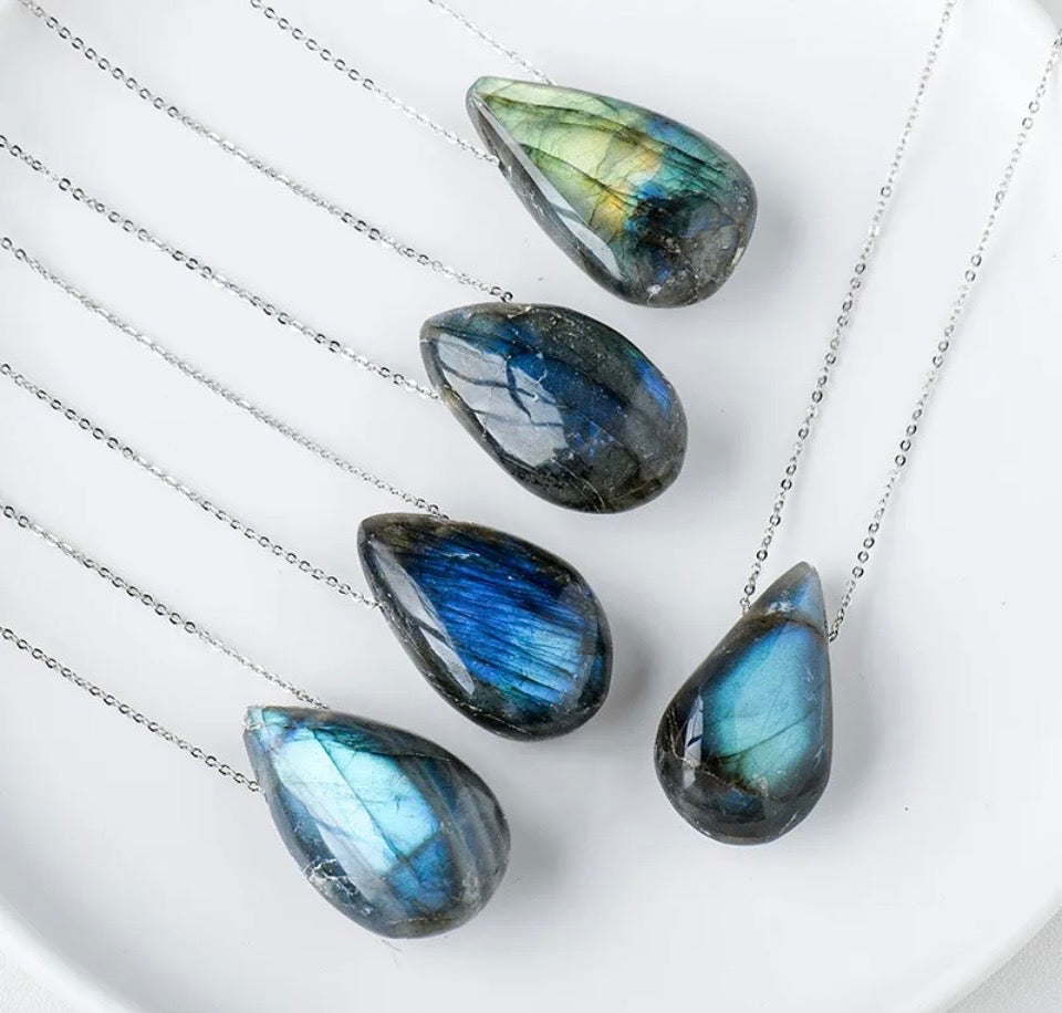The Aurora Droplet Pendant