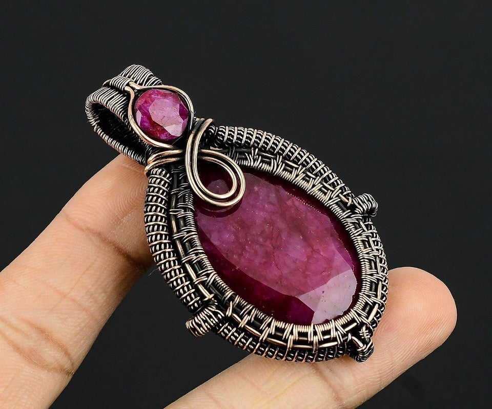 Earth & Ether: The Artisan's Weave