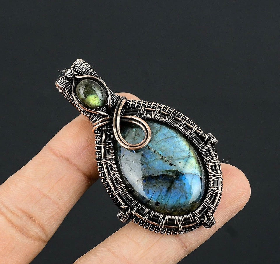 Celestial Currents: The Deep Blue Fusion