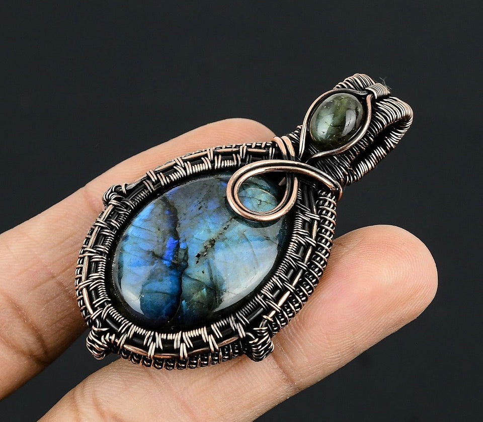 Celestial Currents: The Deep Blue Fusion