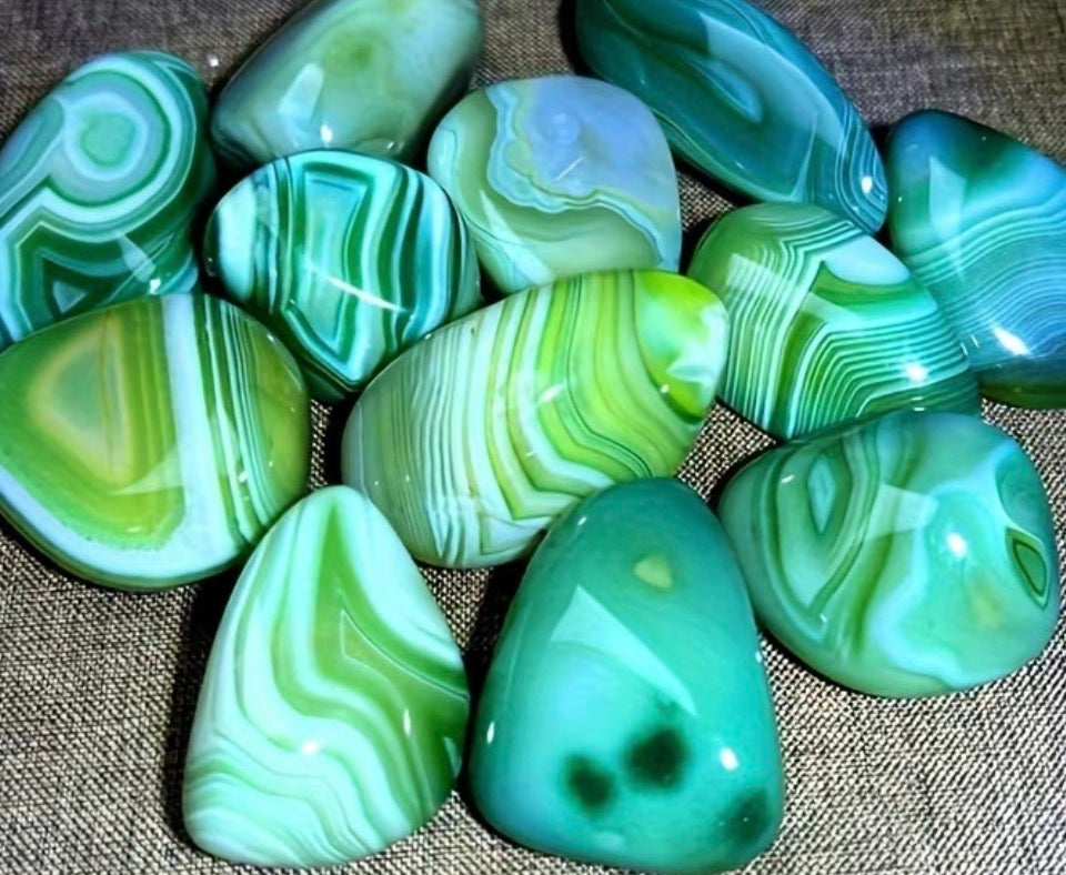 Forest Green Banded Agate Tumbled Stone