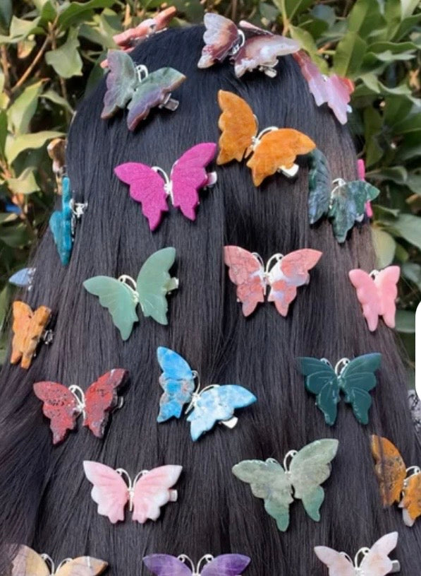 The "Flutter Glow" Mystery Crystal Hair Clip